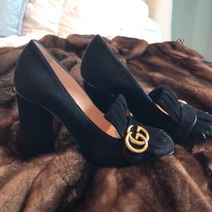 Suede shoes.. GUCCI..